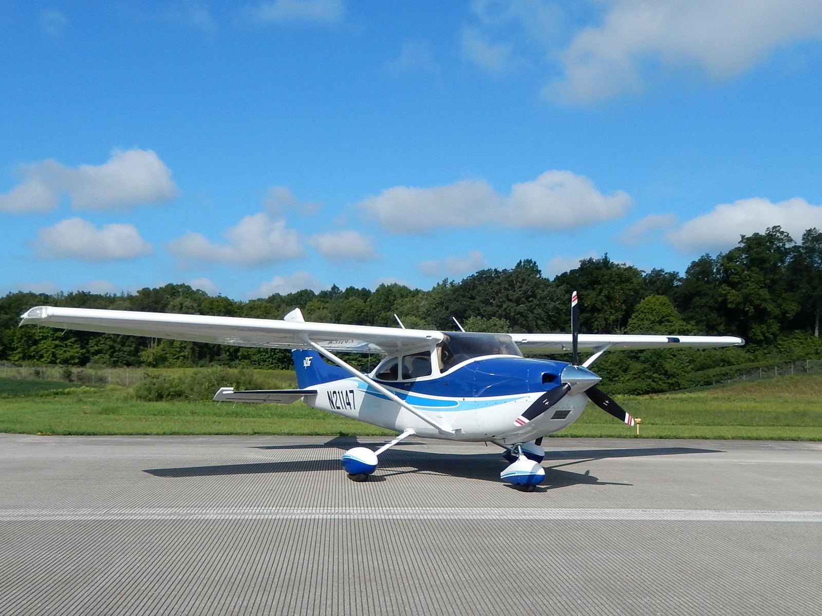 2004 Cessna T182T - N21147