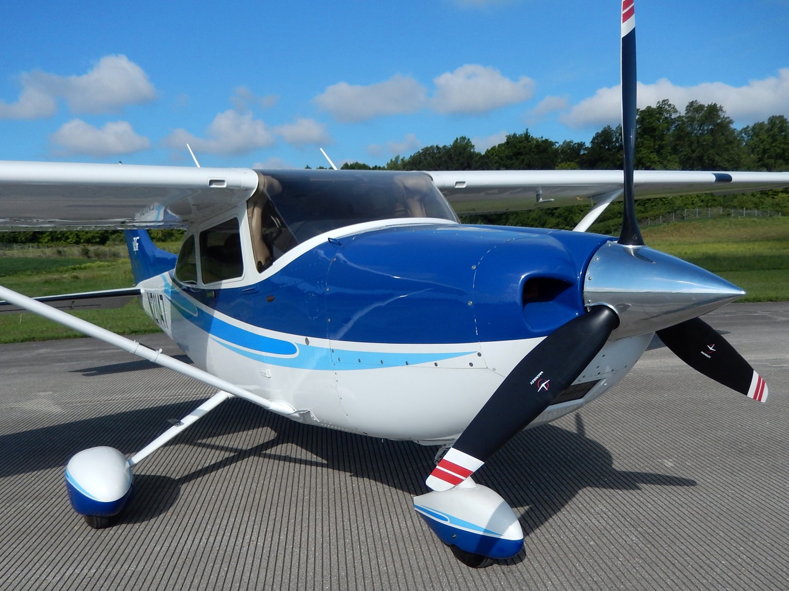 2004 Cessna T182T - N21147