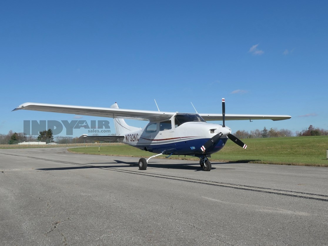 Cessna Turbo 210 - N732KC