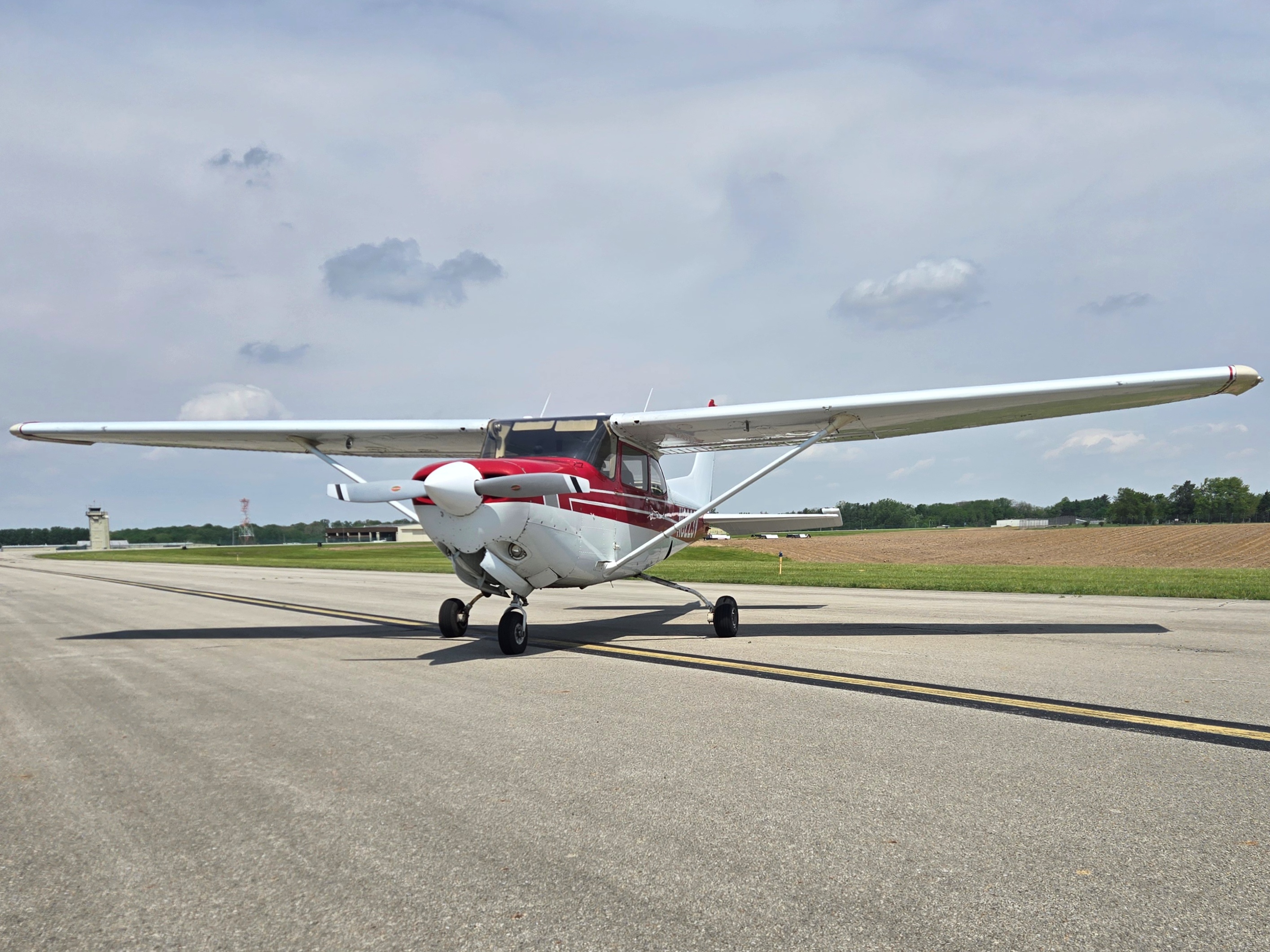 Cessna 172RG - N6223V