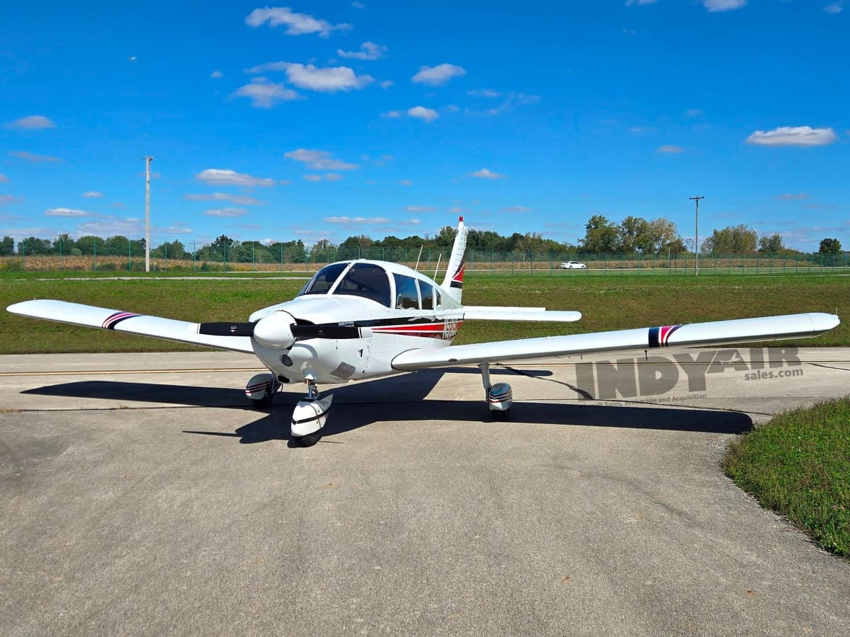 Piper Cherokee - N56160