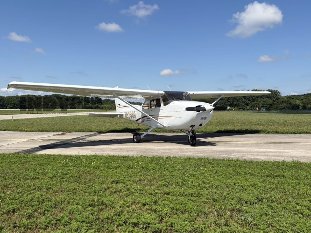 Cessna 172P - N52569