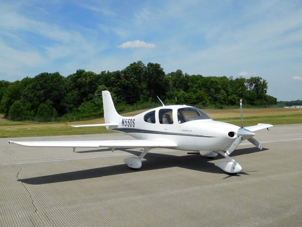 1999 Cirrus SR20 - N55DS
