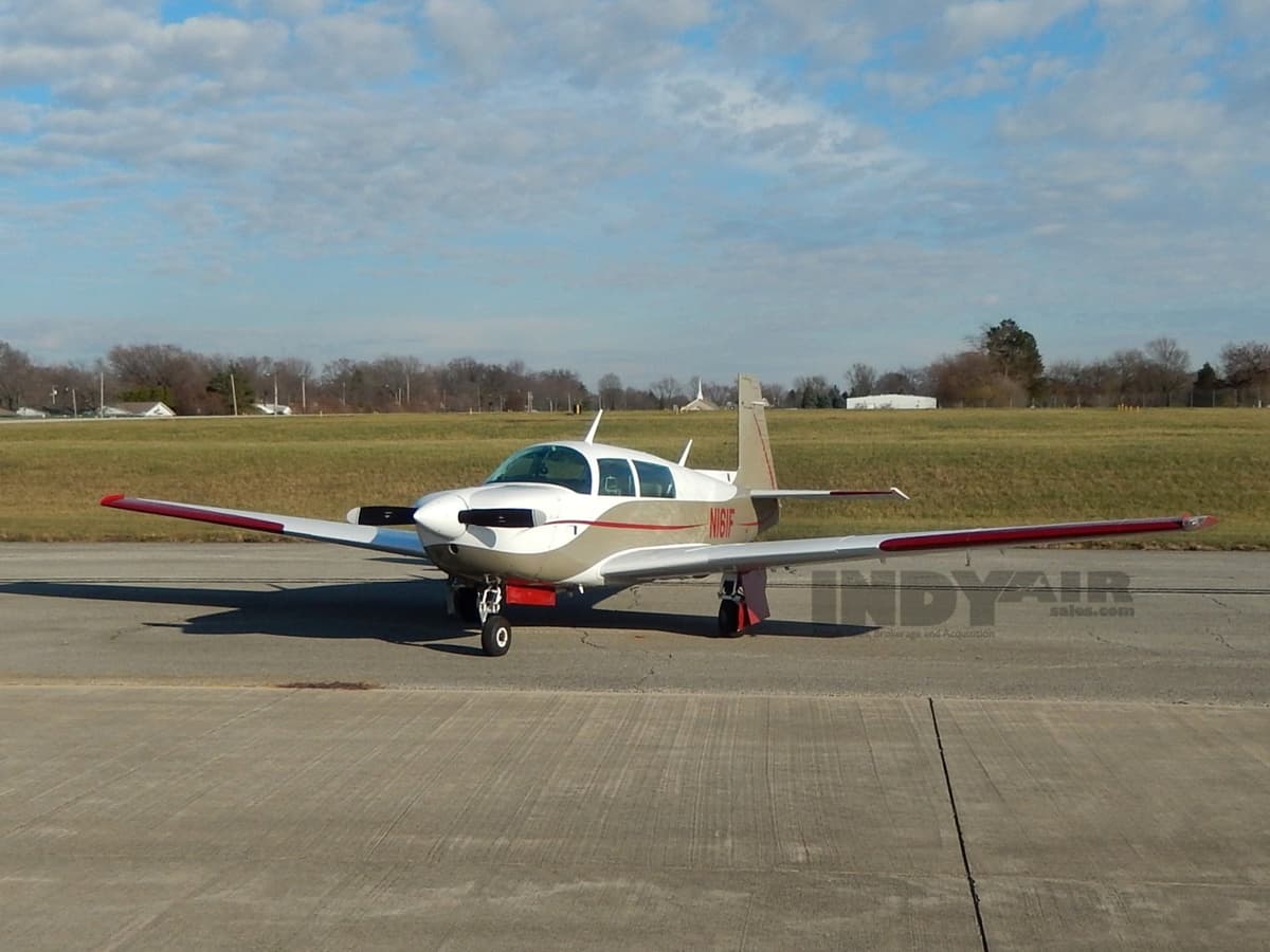 1981 Mooney M20J - N161F