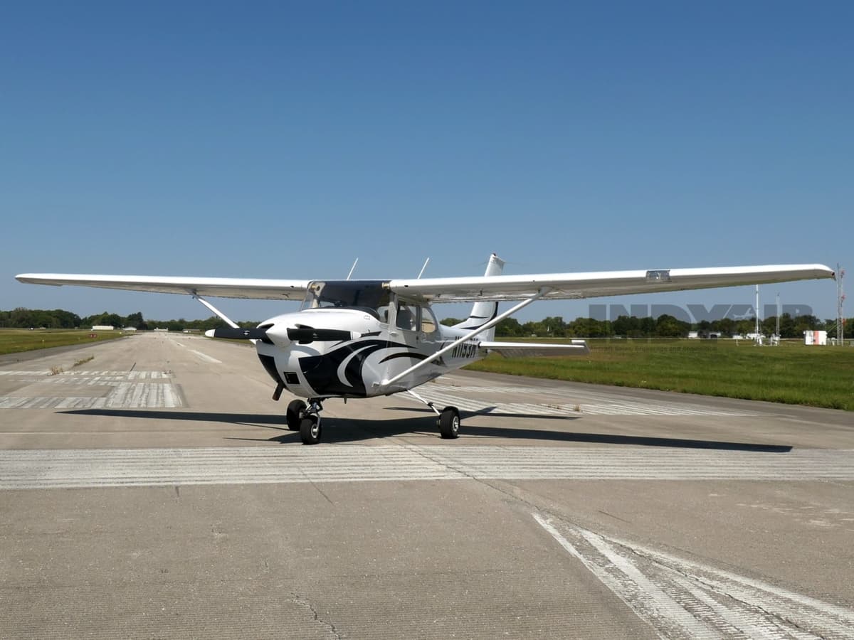 Cessna 172K - N1193M