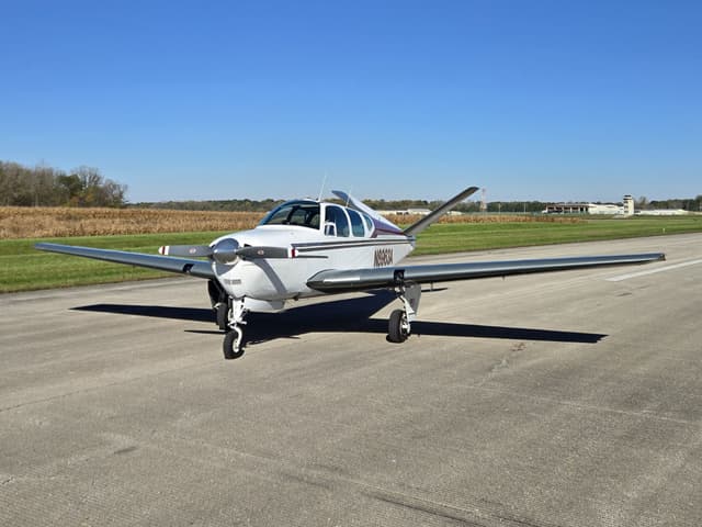 Beech Bonanza - N8963A