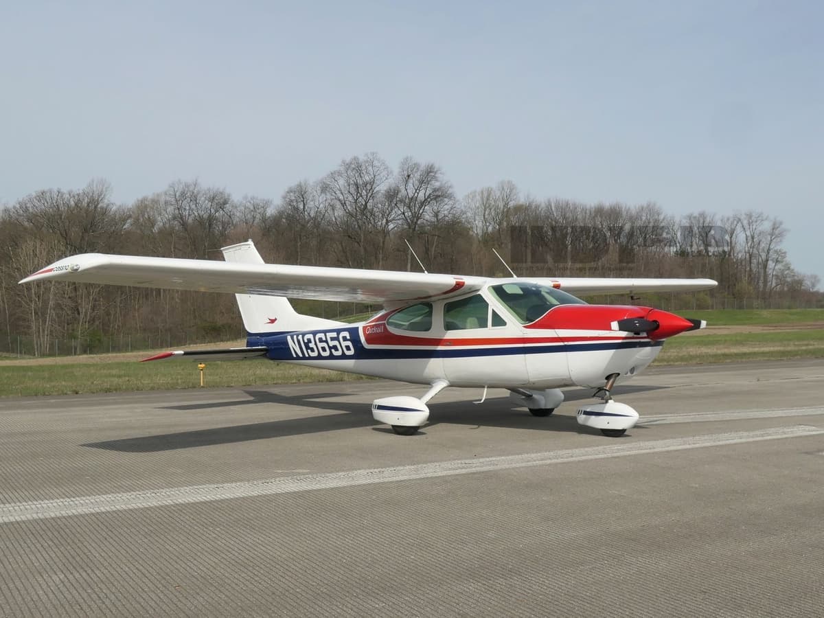 Cessna 177B - N13656