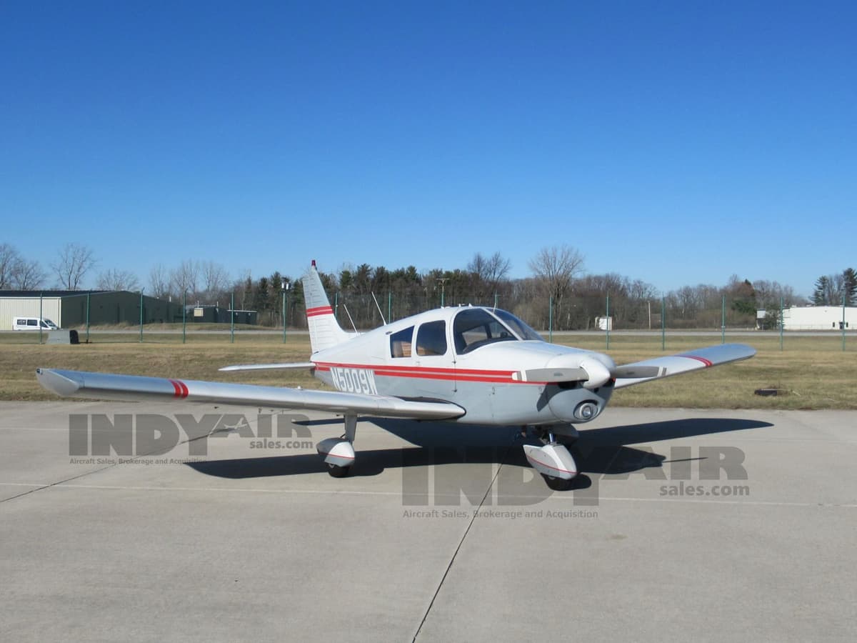 Piper Cherokee 160 - N5009W