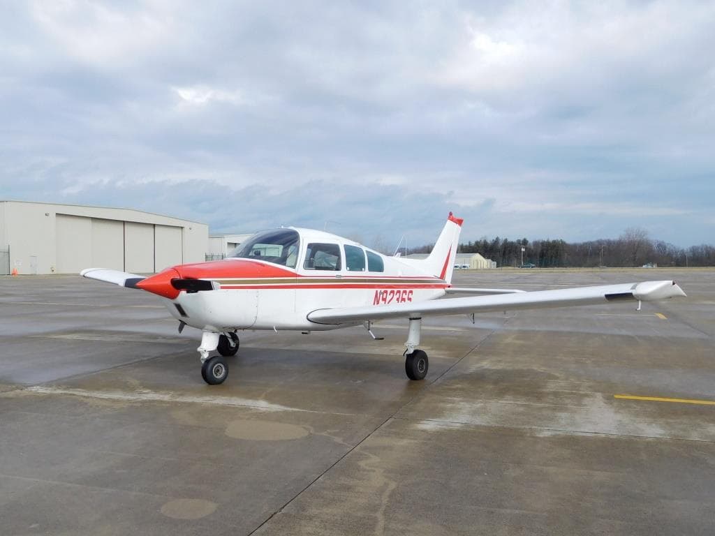 1975 Beech Sundowner - N9236S
