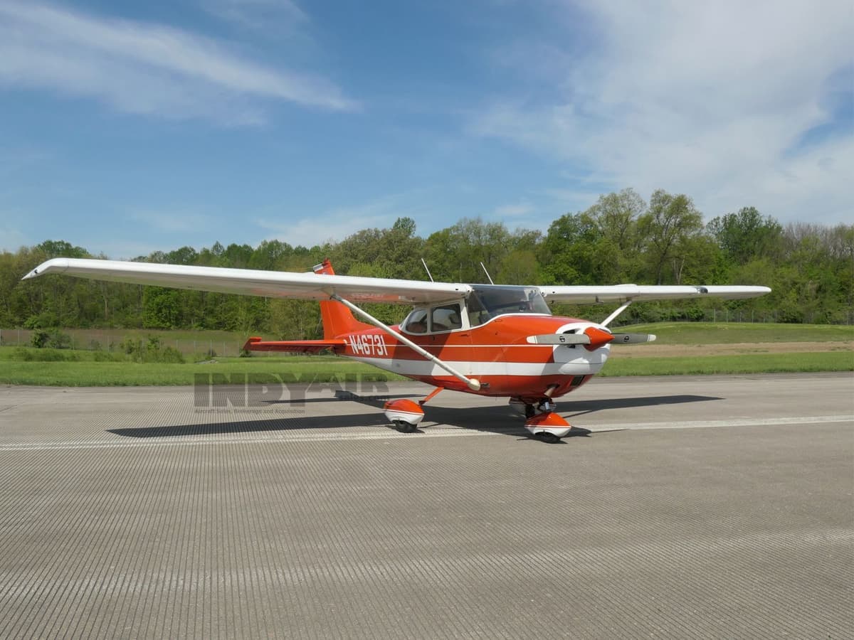 Cessna 172K - N46731