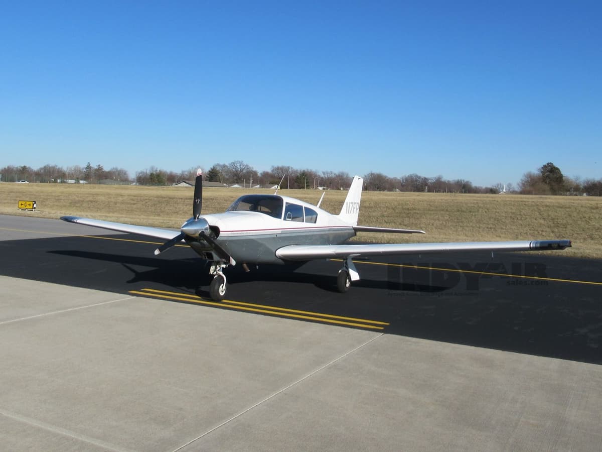 Piper Comanche 250 - N7FP