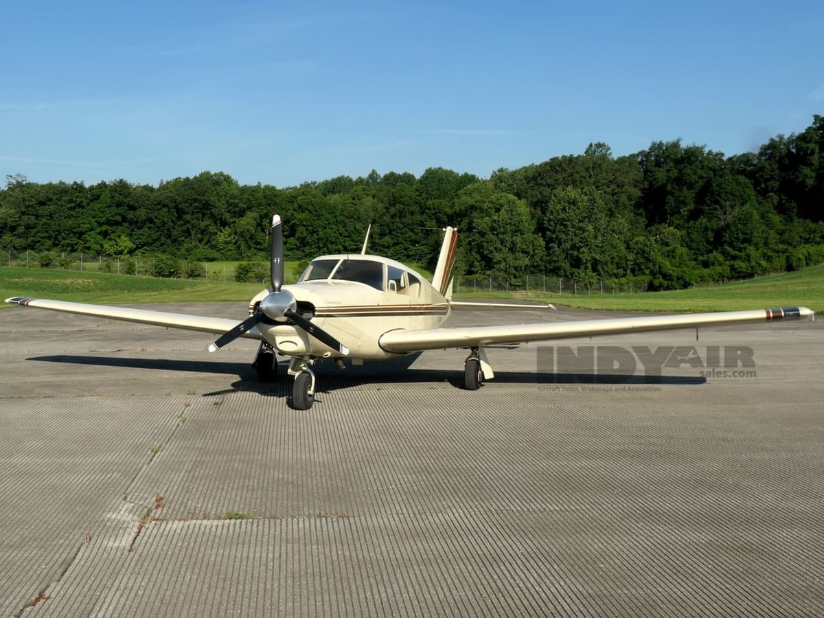 Piper Comanche - N7408P
