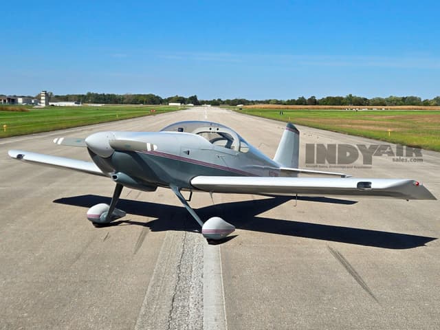 Van's Aircraft RV6 - N121MN