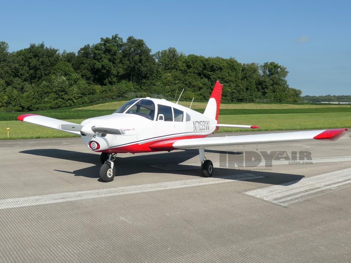 Piper Cherokee 180 - N7159W