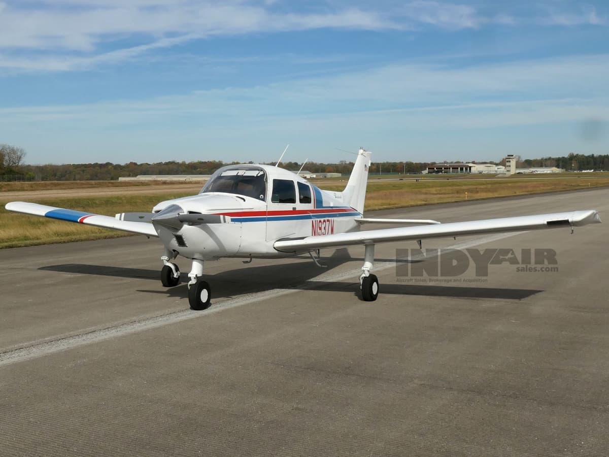 Beechcraft Sport B19 - N1937W