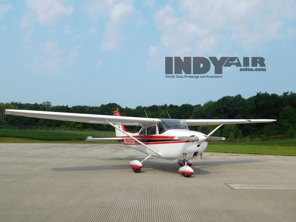 1967 Cessna172 - N3285L